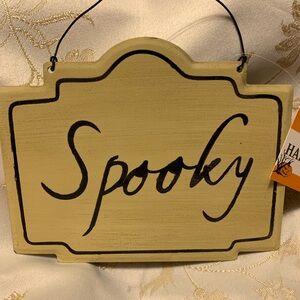 SPOOKY Halloween Door Sign and Ribbon Roll